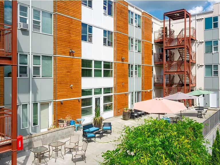 Vision 5 Apartments — Photo 14