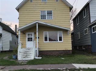 115 Amygdaloid St, Laurium, MI 49913
