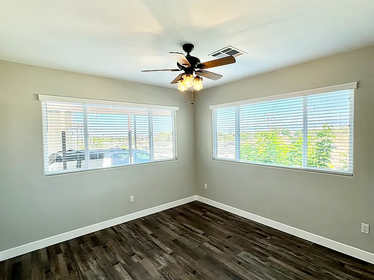 1134 Villa Calimesa Ln — Photo 7