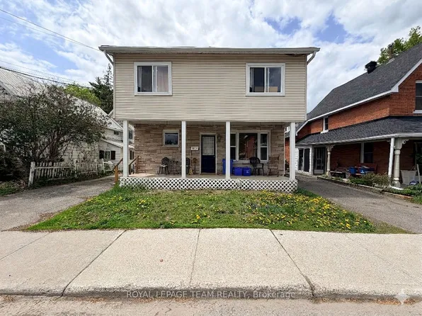 198 B Harriet St, Arnprior, ON K7S 2T1