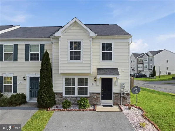 85 Teakwood Dr, Martinsburg, WV 25404