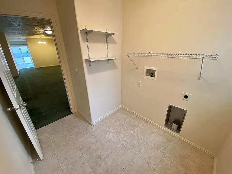 2196 E Revere Way — Photo 14
