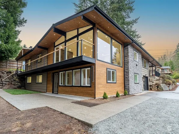 7016 NE 155th Place, Kenmore, WA 98028