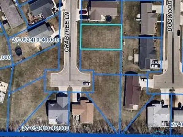 315 Crabtree Ln, Delta, OH 43515