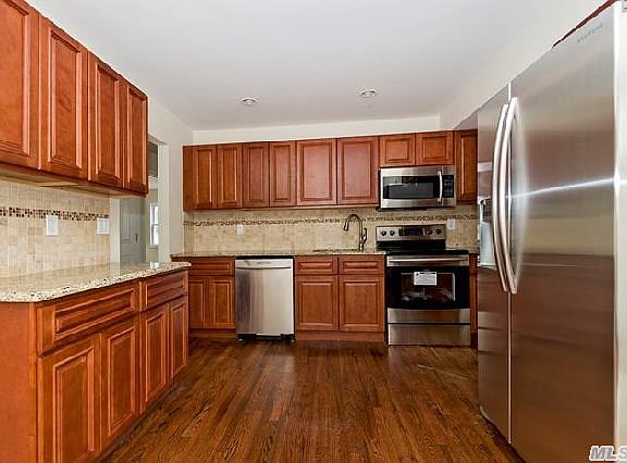 3rd image of 2741 Concord Dr