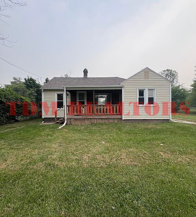 1st image of 1029 Burns St