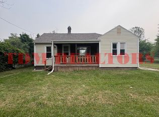 1029 Burns St, Mount Morris, MI 48458