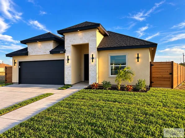 38504 Walker St, Brownsville, TX 78521