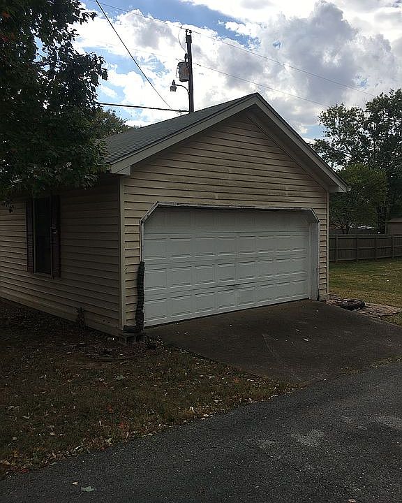 1st image of 3201 Copperfield Dr