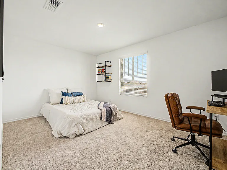 7598 W Smoketree Dr — Photo 31