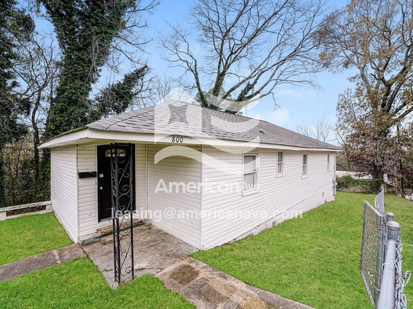 800 Chester Ave