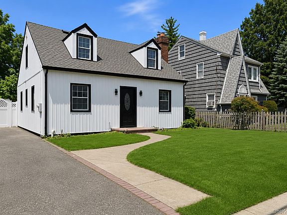 3rd image of 48 Flower Street