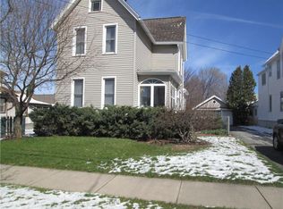 612 Maple St, Rochester, NY 14611