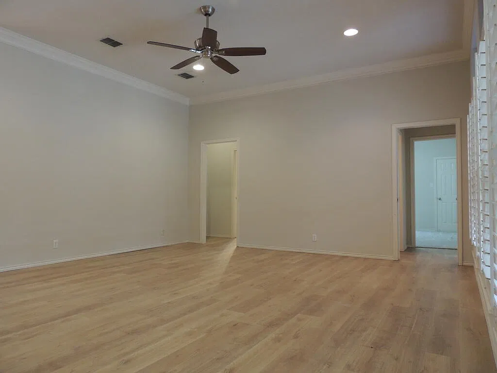 4 bed, 3.0 bath, 2924 sqft, $3,200 — Photo 2
