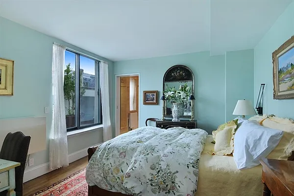 Sold by Citi Habitats | media 4