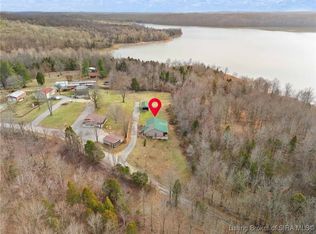 7421 W Newton Stewart Rd, Taswell, IN 47175