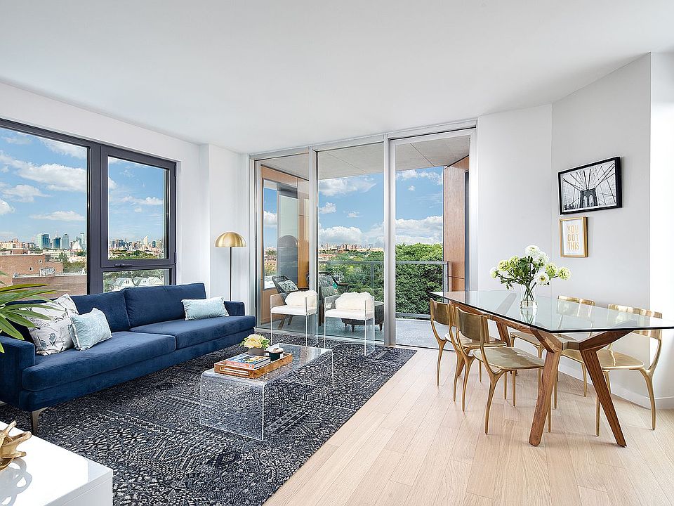 1st image of 3746 72nd St APT 9A