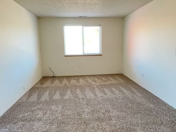 2nd image of 1101 Woodrow Ln #50