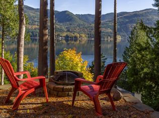 12 N Point Dr, Bellingham, WA 98229