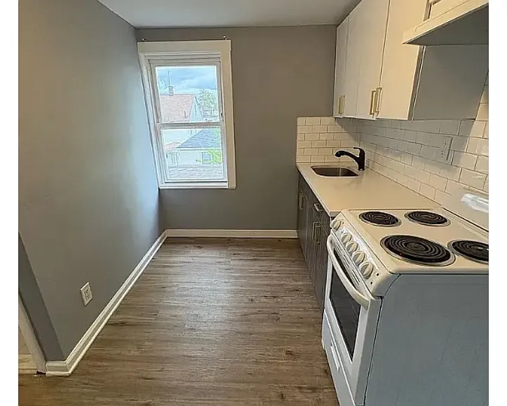 11 Cliff Hill Pl #3L — Photo 1