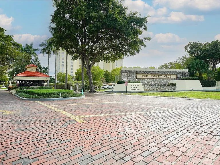 11111 Biscayne Blvd #20E — Photo 3