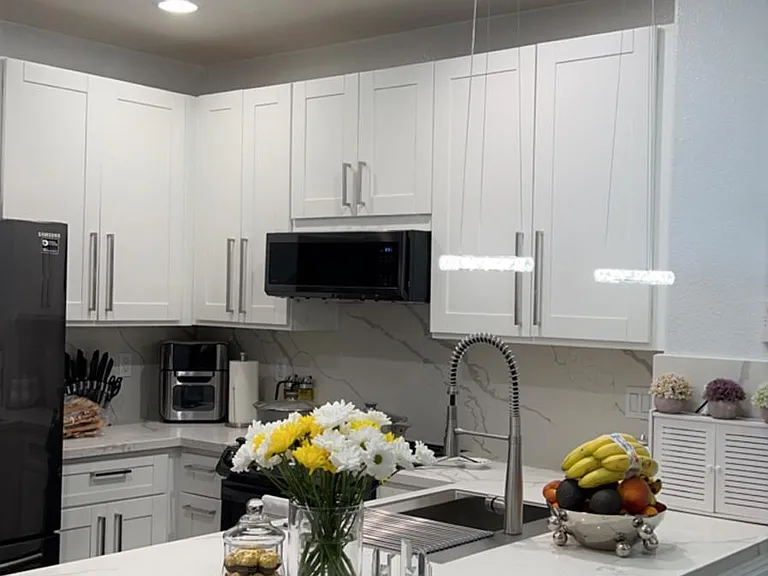 1633 Paseo Aurora — Photo 3