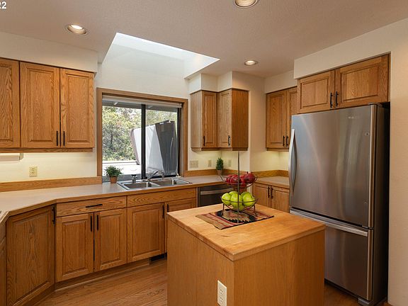 5th image of 57684 Cottonwood Ln