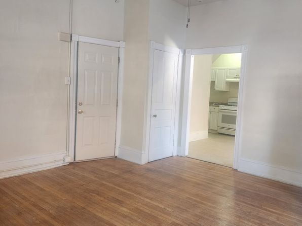 630 S 48th St APT 1F
