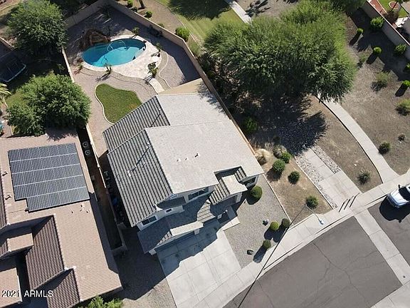 4th image of 17967 W Caribbean Ln