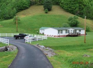 2467 Lynn Springs Rd, Swords Creek, VA 24649
