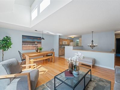 47 Bridge St APT 7, East Greenwich, RI, 02818