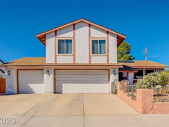 3rd image of 5115 Avenida Del Luna