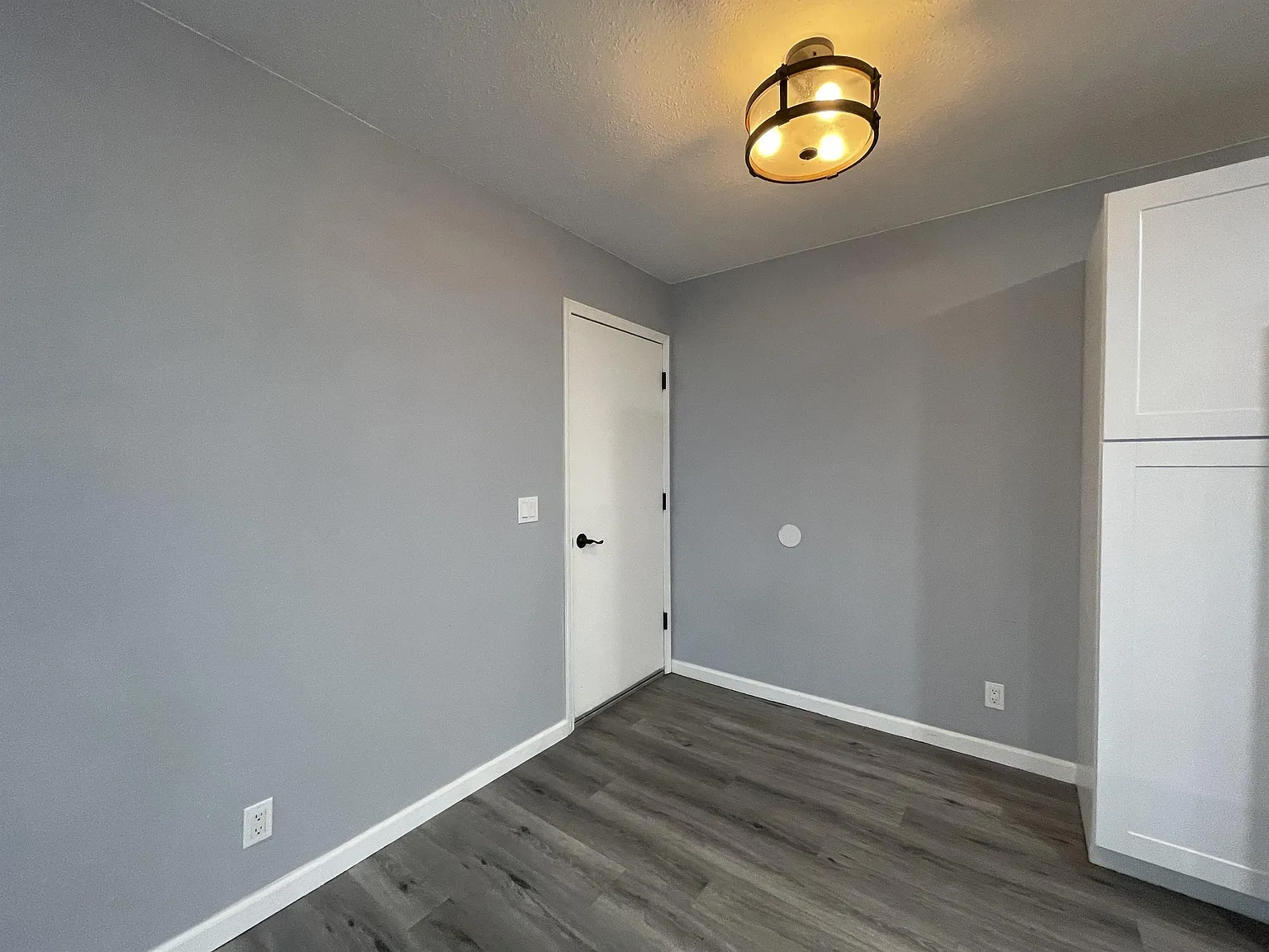 1 Carson Street (K) - #B — Photo 3