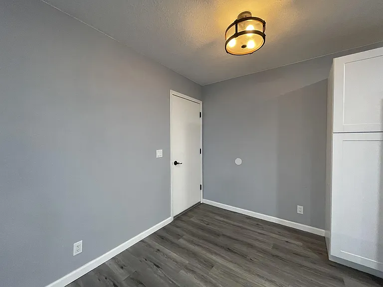 1 Carson St #B — Photo 8