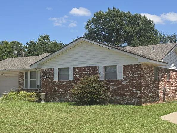 210 N 31st St, Duncan, OK 73533