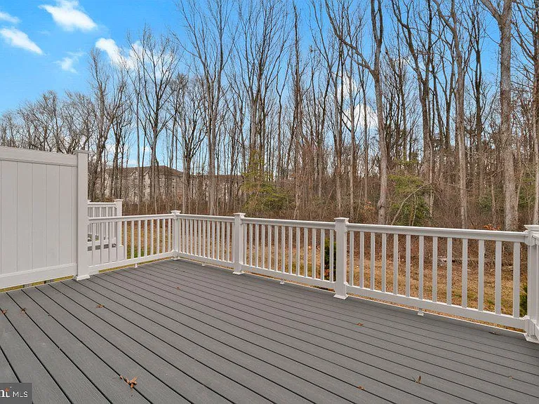1815 Betterton Rd — Photo 9