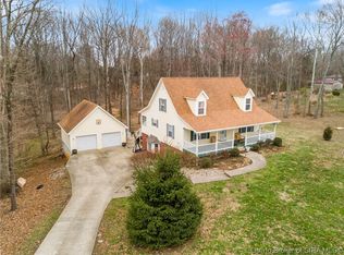 8679 Oak Park Rd NE, New Salisbury, IN 47161