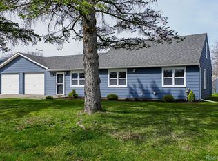 3854 Samuel Ave, Rochester Hills, MI 48309