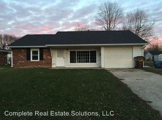 845 Middle Dr, New Whiteland, IN