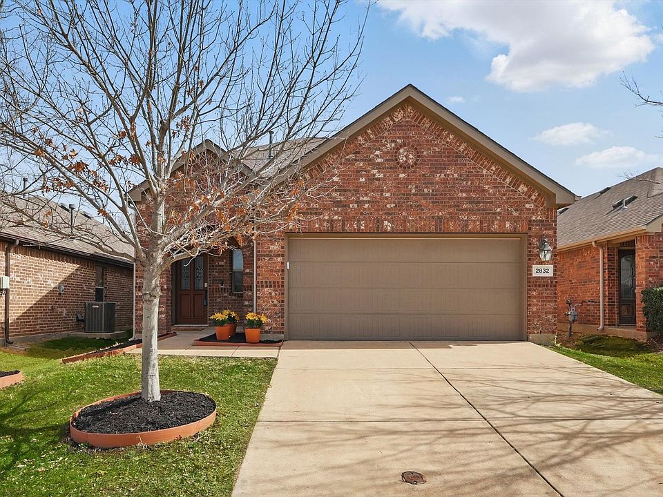 1st image of 2832 Houston Wood Dr