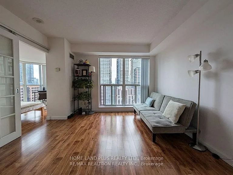 8 Park Rd #3011 — Photo 13