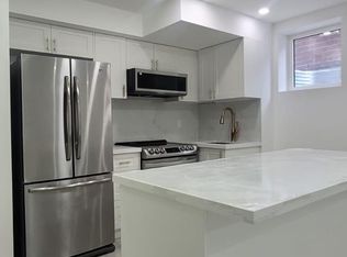 32 Auckland Dr E #BASEMENT, Whitby, ON L1P 0G6