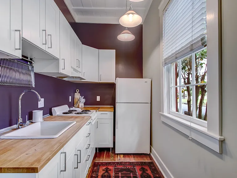 109 Pearl St #109 — Photo 5