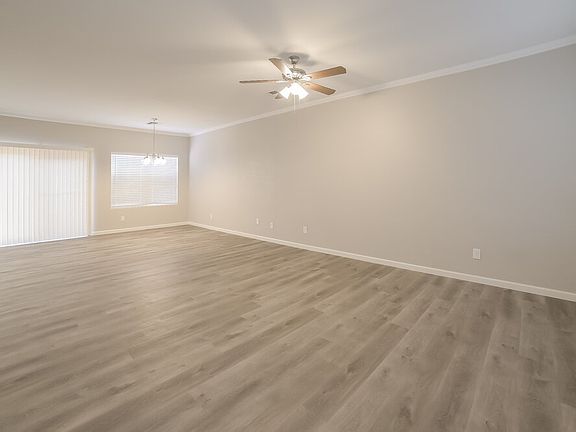 4th image of 9443 W Virginia Ave