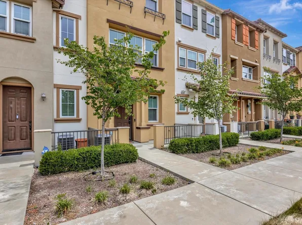 1030 Martin Luther King Dr, Hayward, CA 94541