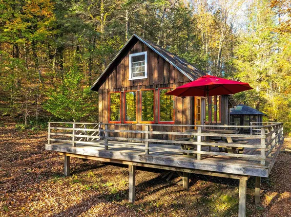 12 South Goddard Road, Westminster, VT 05158