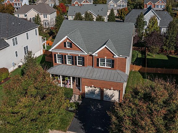 3rd image of 4676 Glass Mountain Way