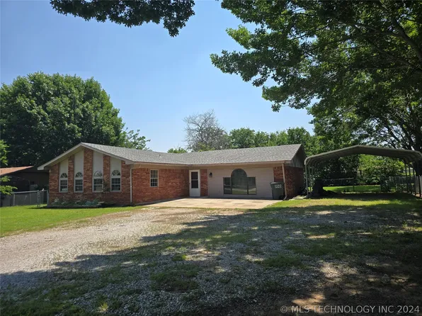 91 Cody St, Lone Grove, OK 73443