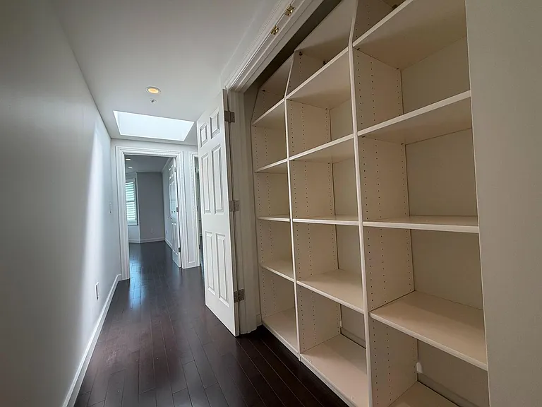 2050 Divisadero St #3 — Photo 33