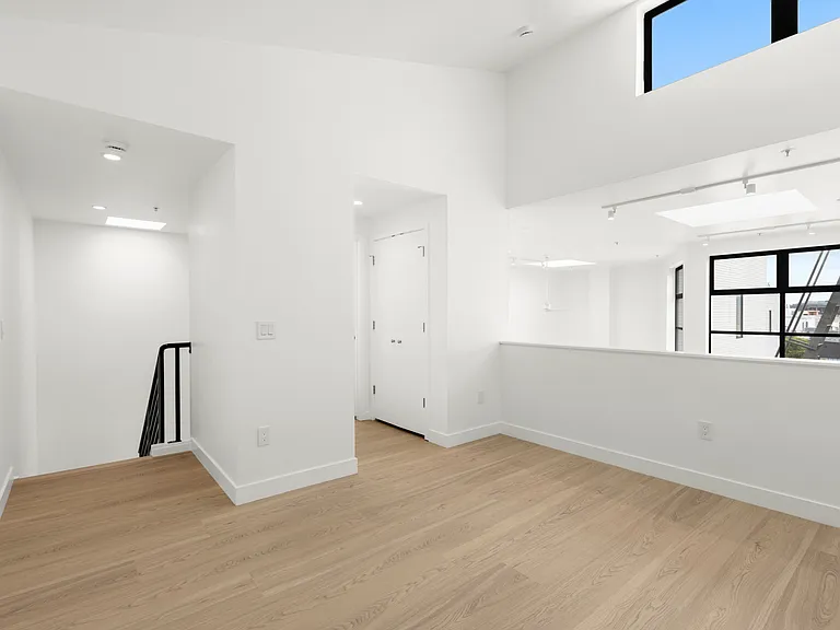 637 Natoma St #6 — Photo 18